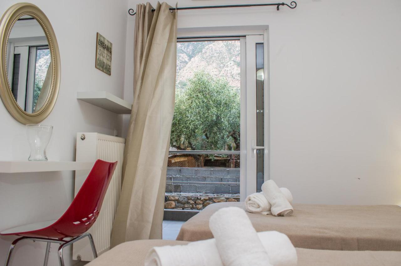 Nina'S Villa, Cosy Seaview Retreat Kalamata Zewnętrze zdjęcie